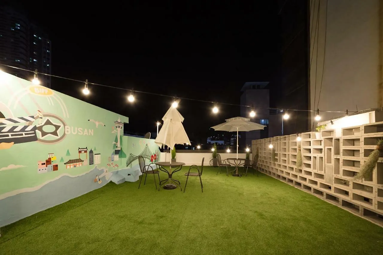 Guesthouse Dear Moon Busan 2*,  South Korea