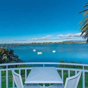 The On The Waterfront 4* Tauranga