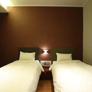 Aparthotel K-pop Myeongdong 1 **